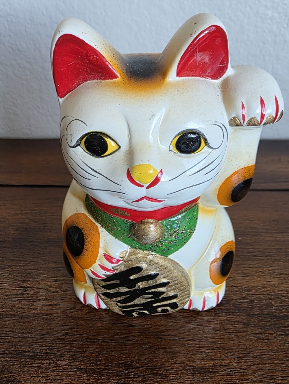 Vintage Ceramic Maneki Neko Japanese Lucky Cat Coin Bank Hand-Painted 5.5" tall
